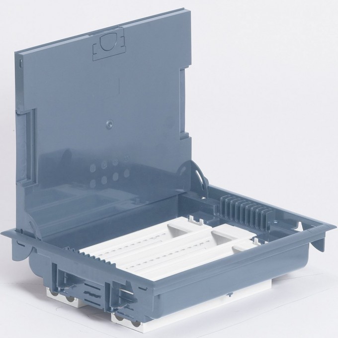 Напольная коробка LEGRAND с глубиной 75-105 мм неукомплектованная 24 модуля под покрытие RAL 7031 серый 089616