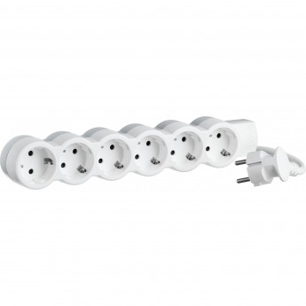 Многорозеточный блок LEGRAND 'Стандарт' 6 x 2К+З с кабелем длиной 1,5 м белый