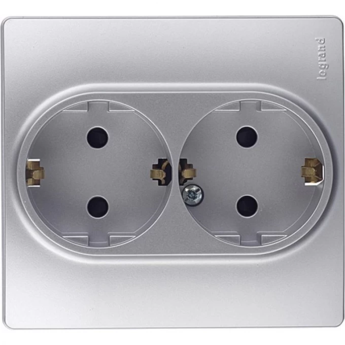 Розетка LEGRAND 2 x 2К+З со шторками немецкий стандарт автоматические зажимы 16 А 250 В Etika алюминий 672433 Розетка LEGRAND 2 x 2К+З со шторками немецкий стандарт автоматические зажимы 16 А 250 В Etika алюминий 672433